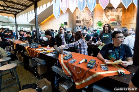 若多特中卫 若多特中卫